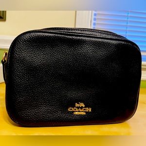 Coach Double Zip Camera crossbody purse